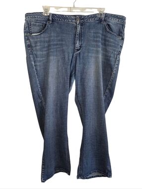Venezia Exclusively From Lane Bryant Flare Jeans Size 26 Short - Pre-Owned